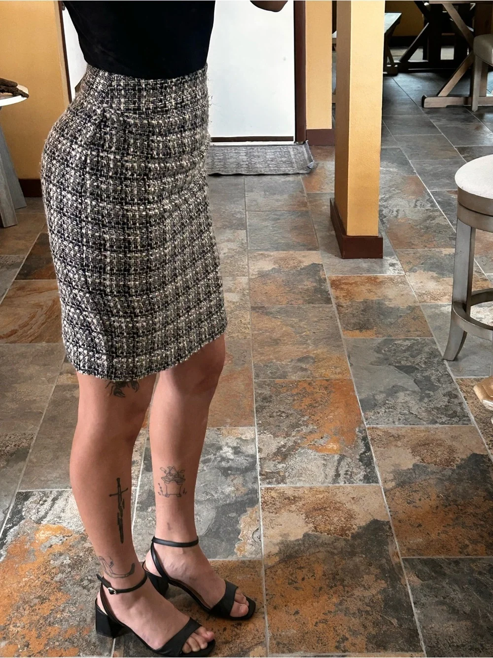 Banana Republic Factory Tweed Pencil Skirt 00P Black White Mini Skirt